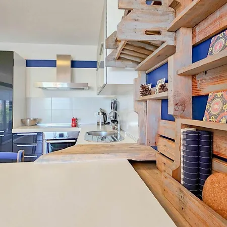 Idyllisches Mit Meerblick, Pool, Grill, Waschmaschine, Privatparkplatz Apartman *