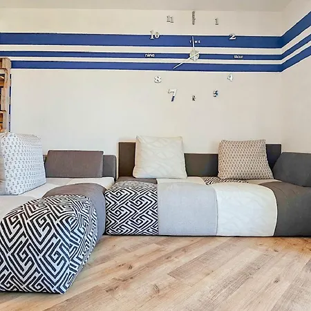 Apartman Idyllisches Mit Meerblick, Pool, Grill, Waschmaschine, Privatparkplatz